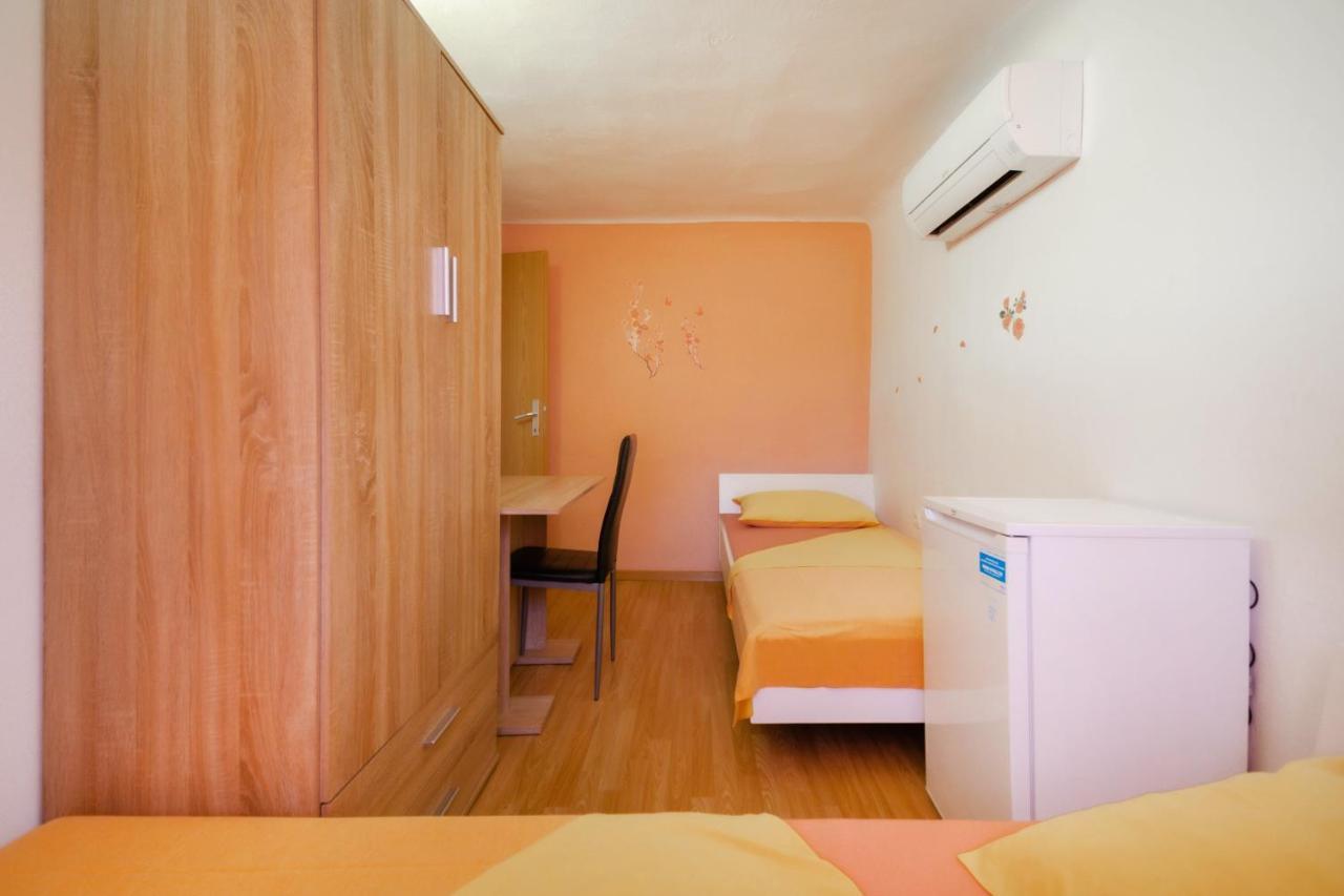 Martin Hostel